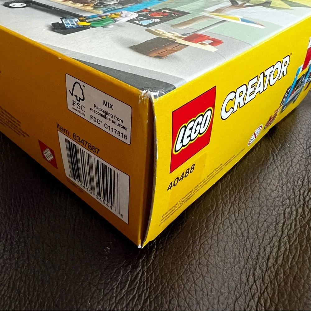Lego Coffee Cart 40488 (149 pieces), NIB